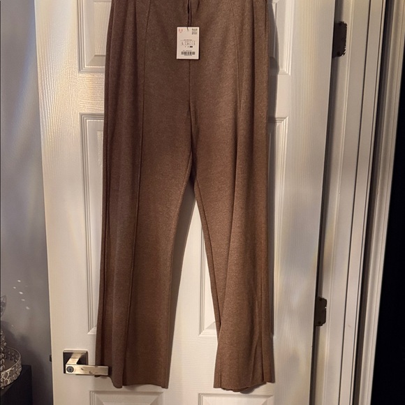 Zara Brown Knit Pantsuit with Gold Buttons - Picture 3 of 3